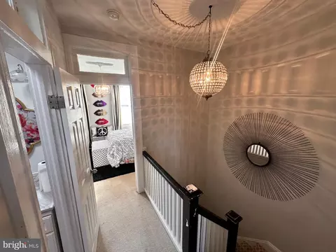 Entry Way - 5303 Hamlin Ave, Baltimore, MD 21215 photo 2 of 2