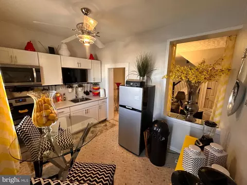 Kitchen - 5303 Hamlin Ave, Baltimore, MD 21215 photo 1 of 1