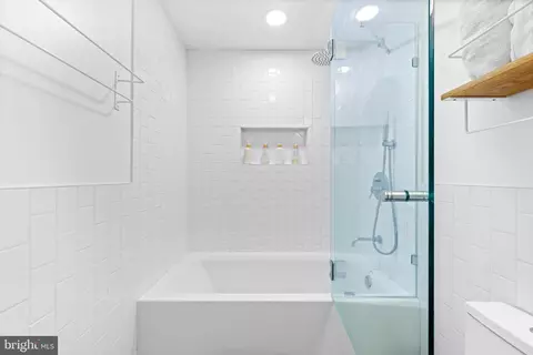 30 S Durham St, Baltimore, MD 21231 photo 12