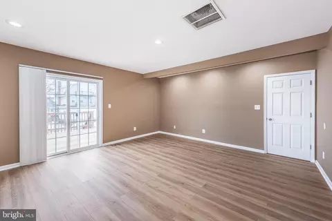 Living - 4021 Barrington Rd, Gwynn Oak, MD 21207 photo 4 of 5