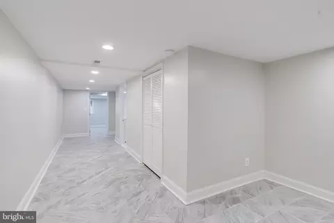 Entry Way - 3804 Old Frederick Rd, Baltimore, MD 21229 photo 9 of 12