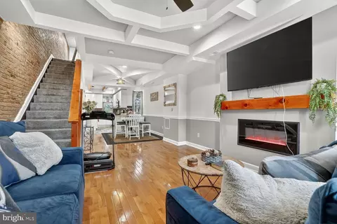 1502 E Hoffman St, Baltimore, MD 21213 photo 5