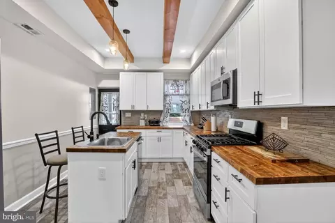 1502 E Hoffman St, Baltimore, MD 21213 photo 9