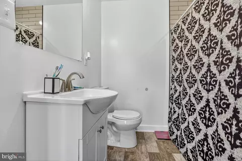 1502 E Hoffman St, Baltimore, MD 21213 photo 19