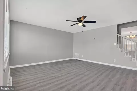Living - 5507 Whitby Rd, Baltimore, MD 21206 photo 2 of 2