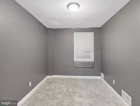 6210 Pilgrim Rd, Baltimore, MD 21214 photo 15