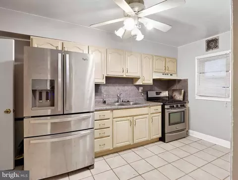 6210 Pilgrim Rd, Baltimore, MD 21214 photo 10