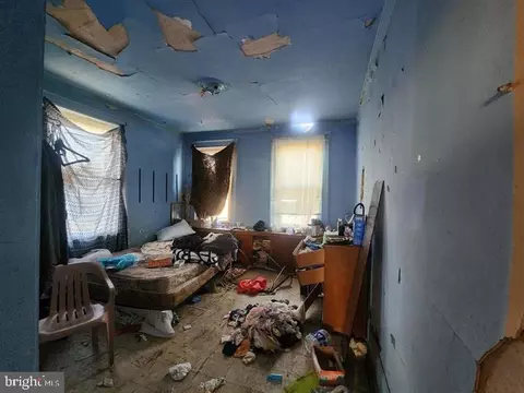 Bedroom - 3307 Fairview Ave, Baltimore, MD 21216 photo 1 of 2