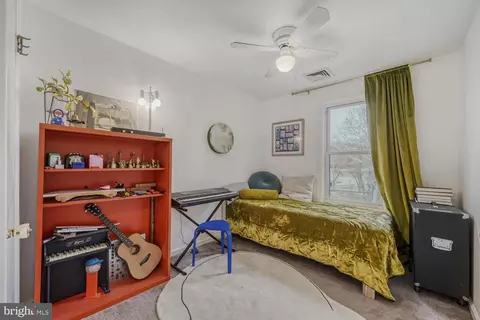 Bedroom - 5624 Mattfeldt Ave, Baltimore, MD 21209 photo 3 of 6