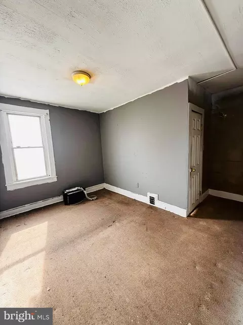 Bedroom - 2145 Walbrook Ave NW, Baltimore, MD 21217 photo 1 of 1