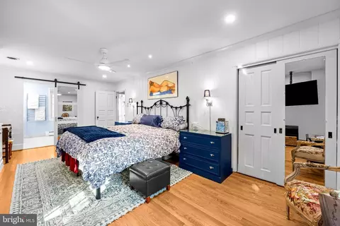 Bedroom - 5514 Boxhill Ln, Baltimore, MD 21210 photo 1 of 5