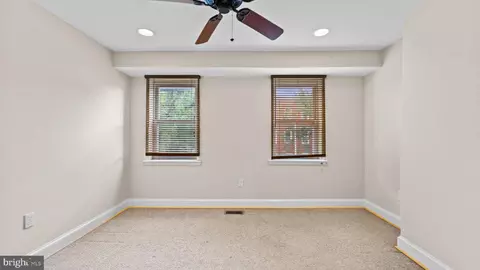 Entry Way - 628 Scott St, Baltimore, MD 21230 photo 3 of 8