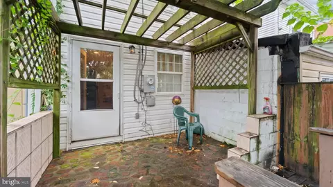 Exterior - 628 Scott St, Baltimore, MD 21230 photo 3 of 4