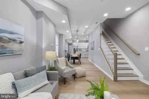 2519 E Fairmount Ave, Baltimore, MD 21224 photo 4