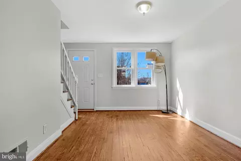 Living - 1909 Harman Ave, Baltimore, MD 21230 photo 2 of 4