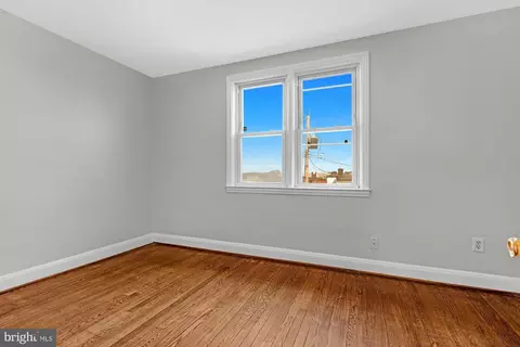 Bedroom - 1909 Harman Ave, Baltimore, MD 21230 photo 3 of 4