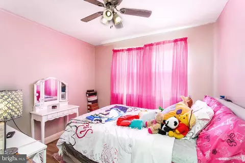Bedroom - 5646 Govane Ave, Baltimore, MD 21212 photo 3 of 3