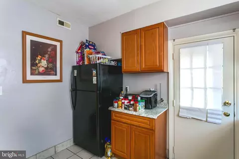 Entry Way - 5646 Govane Ave, Baltimore, MD 21212 photo 2 of 2