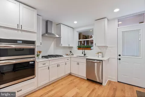 Kitchen - 1352 Andre St, Baltimore, MD 21230 photo 1 of 5