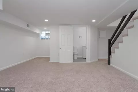 209 Mount Holly St, Baltimore, MD 21229 photo 34