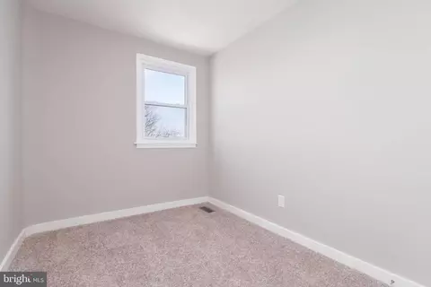 209 Mount Holly St, Baltimore, MD 21229 photo 25