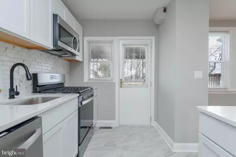 209 Mount Holly St, Baltimore, MD 21229 photo 15