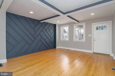 209 Mount Holly St, Baltimore, MD 21229 photo 6