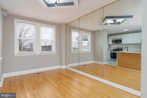 209 Mount Holly St, Baltimore, MD 21229 photo 10