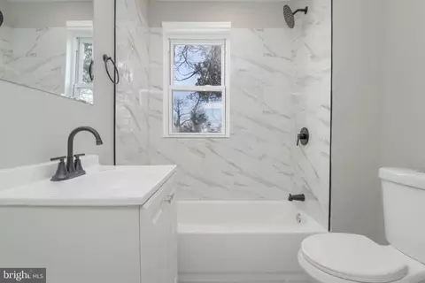 209 Mount Holly St, Baltimore, MD 21229 photo 30