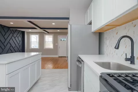 209 Mount Holly St, Baltimore, MD 21229 photo 16