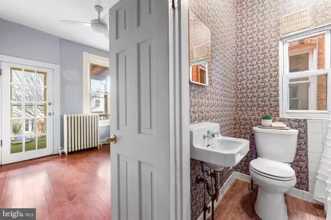 Bath - 841 Powers St, Baltimore, MD 21211 photo 2 of 5