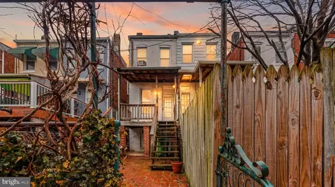Exterior - 841 Powers St, Baltimore, MD 21211 photo 7 of 7