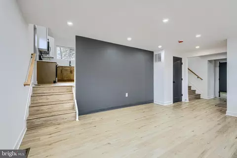 Living - 2802 Steele Rd, Baltimore, MD 21209 photo 3 of 8