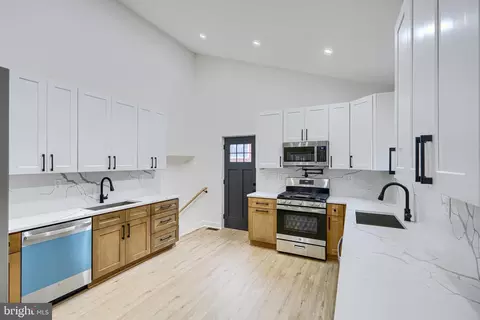 2802 Steele Rd, Baltimore, MD 21209