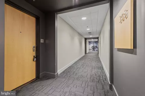 2772 Lighthouse Pt E #303, Baltimore, MD 21224 photo 27