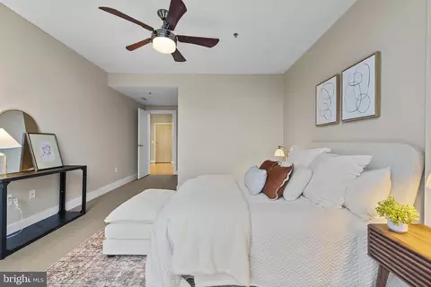 2772 Lighthouse Pt E #303, Baltimore, MD 21224 photo 19