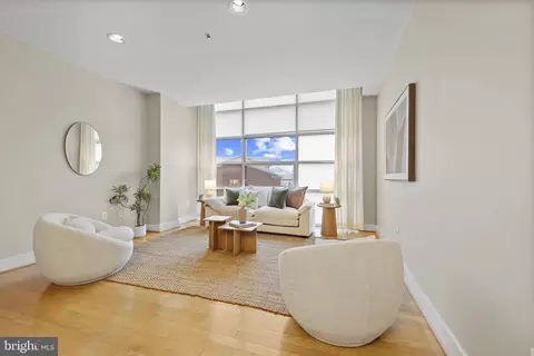 2772 Lighthouse Pt E #303, Baltimore, MD 21224 photo 12