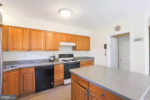 2600 Taney Rd, Baltimore, MD 21209 photo 32