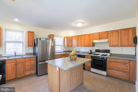 2600 Taney Rd, Baltimore, MD 21209 photo 28