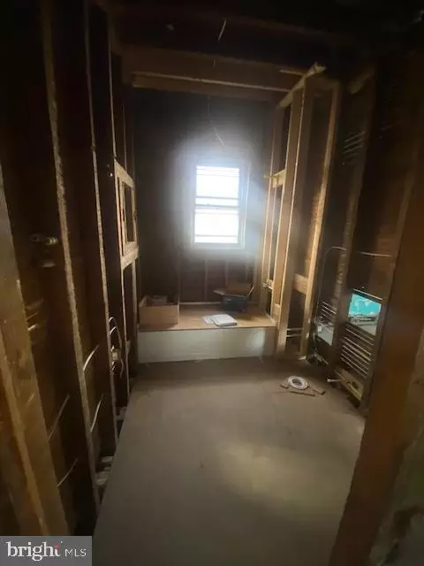 Entry Way - 3802 Callaway Ave, Baltimore, MD 21215 photo 1 of 3