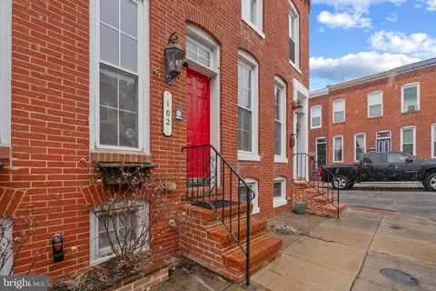 102 Burnett St, Baltimore, MD 21230 photo 2
