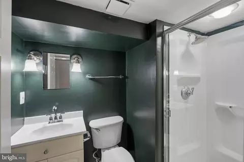 102 Burnett St, Baltimore, MD 21230 photo 22
