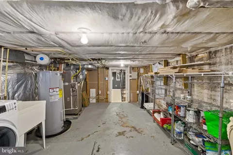 102 Burnett St, Baltimore, MD 21230 photo 28