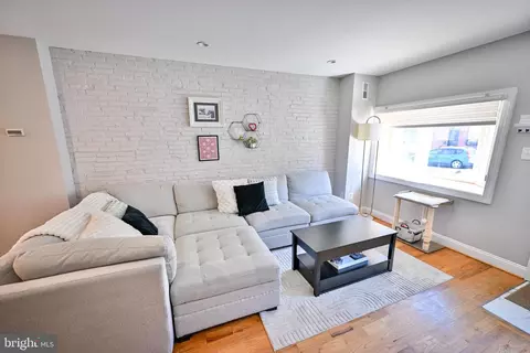 2540 Fleet St, Baltimore, MD 21224 photo 8