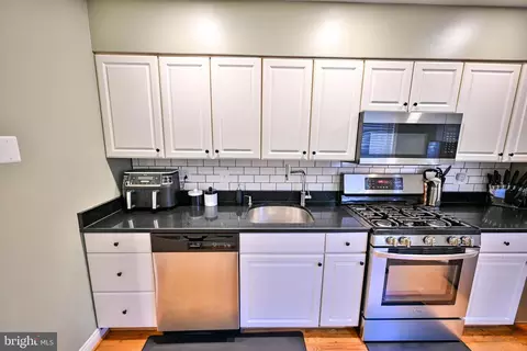 2540 Fleet St, Baltimore, MD 21224 photo 22