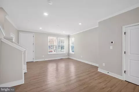 Living - 4219 Laplata Ave, Baltimore, MD 21211 photo 1 of 2