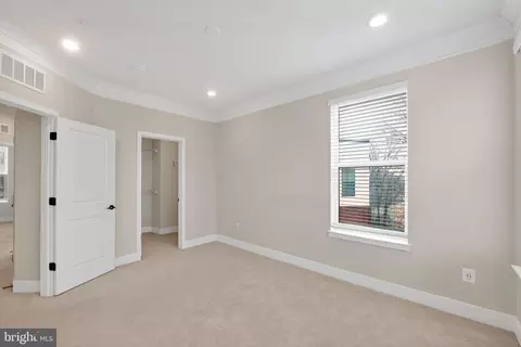 Bedroom - 4219 Laplata Ave, Baltimore, MD 21211 photo 5 of 5
