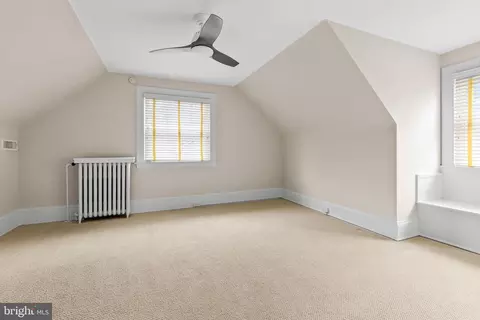 Bedroom - 10 Midvale Rd, Baltimore, MD 21210 photo 9 of 10