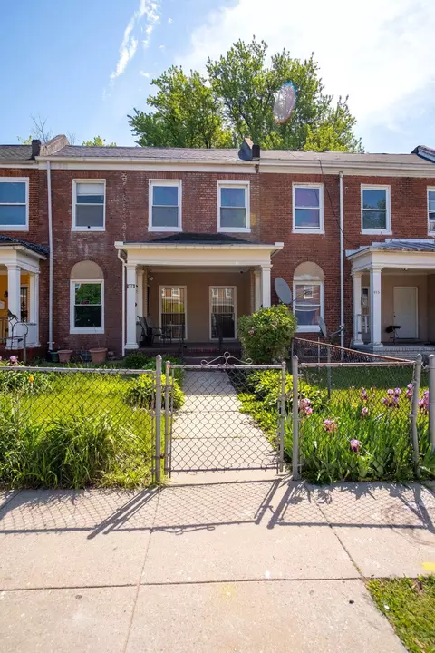 413 Rosecroft Ter, Baltimore, MD 21229