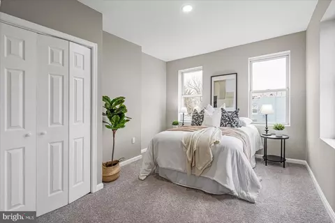 Bedroom - 178 S Collins Ave, Baltimore, MD 21229 photo 1 of 3